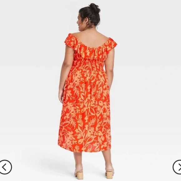 Ruffle Short Sleeve Side Slit Dress - Ava & Viv Size 1X - Picture 3 of 7